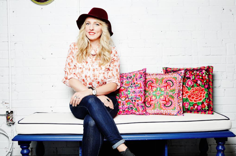 Image: Host Lynzie Kent from home and design lifestyle series, Post My Party (13x30’HD).